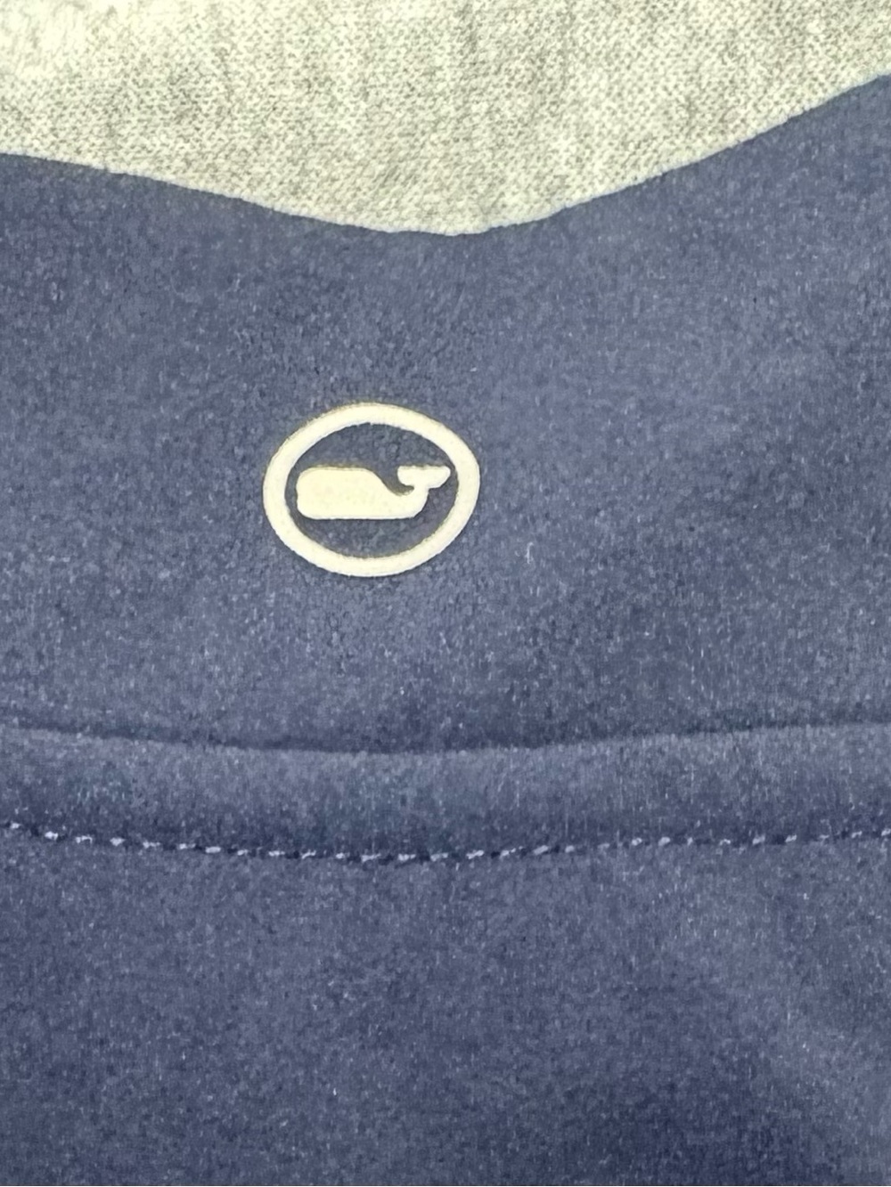 Boys Vineyard Vines Navy and Heather Gray Quarter-Zip Pullover - Picture 3 of 3
